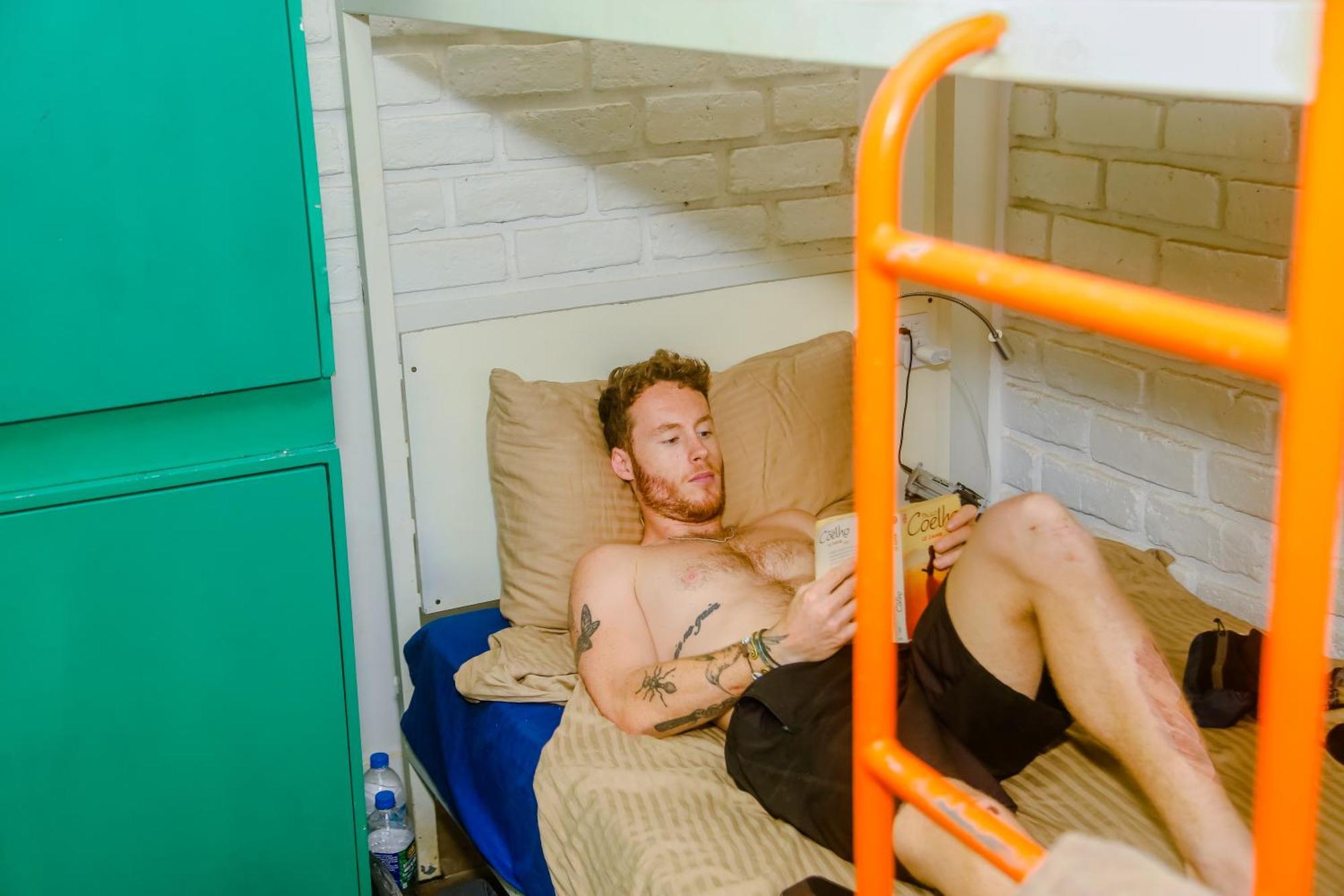 Hangover Hostels Mirissa Exterior foto